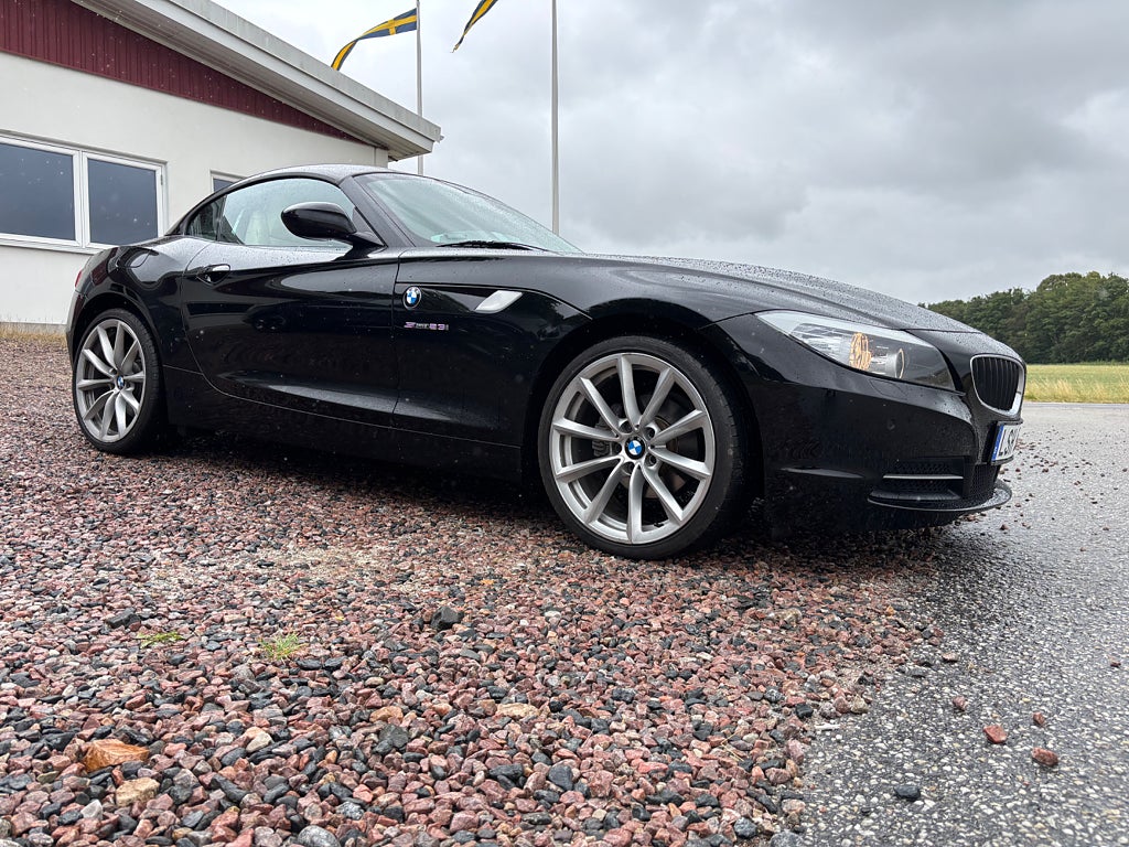 BMW Z4 2011 - miniatyr 2