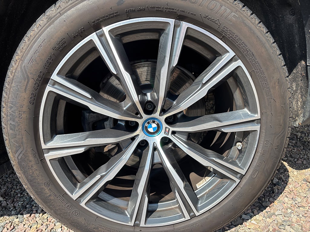 BMW X5 2021 - miniatyr 12