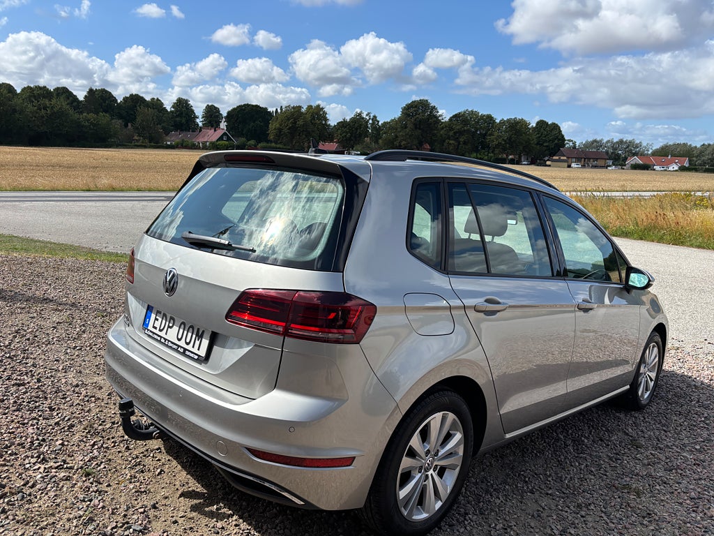 Volkswagen Golf Sportsvan 2020 - miniatyr 3