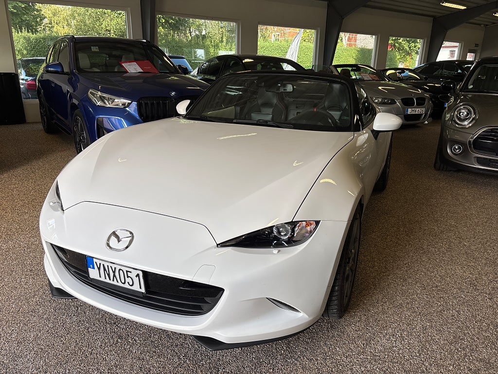 Mazda MX-5 2017 - miniatyr 10