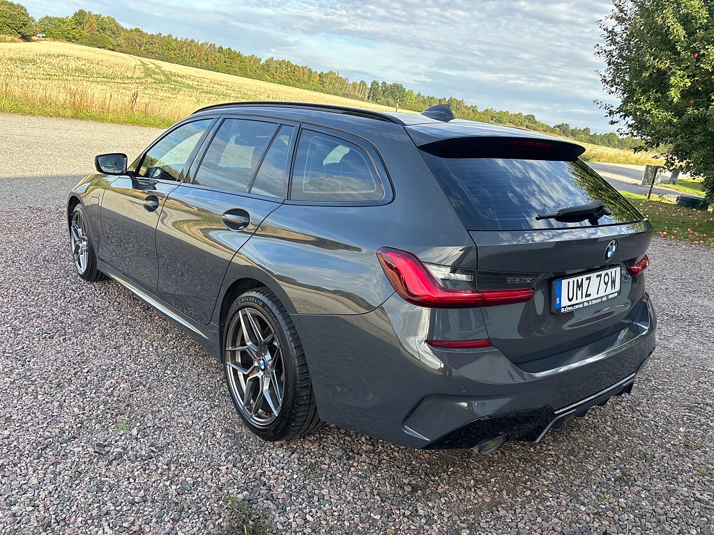 BMW 330e 2021 - miniatyr 5