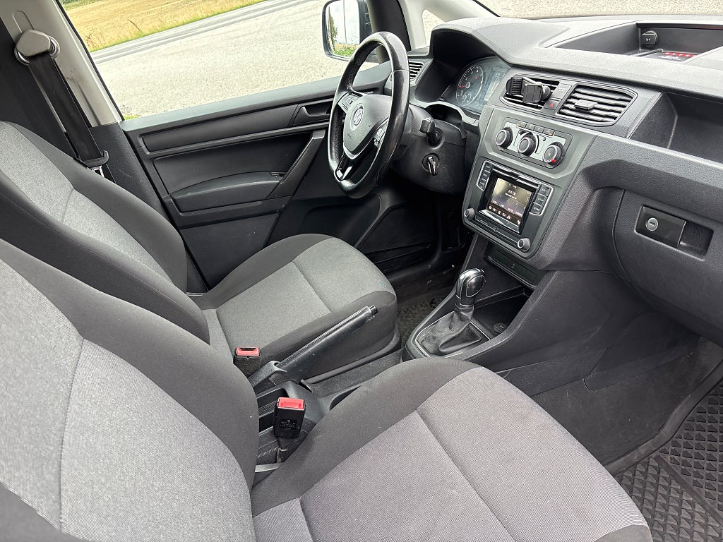 Volkswagen Caddy Maxi 2019 - miniatyr 3