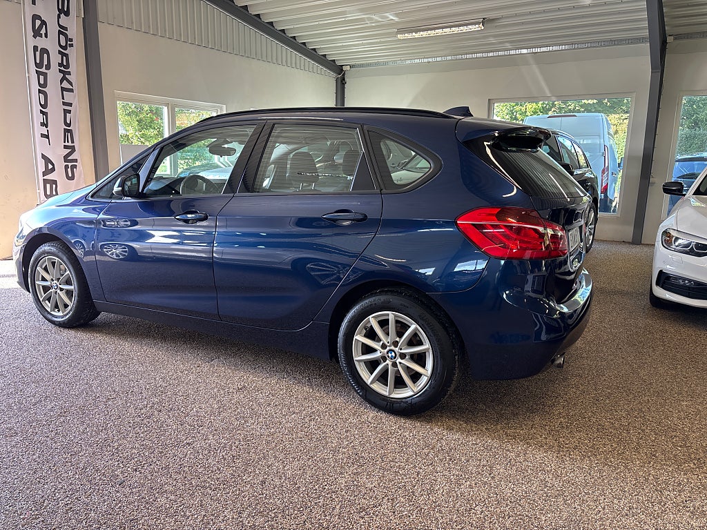 BMW 218d 2015 - miniatyr 9