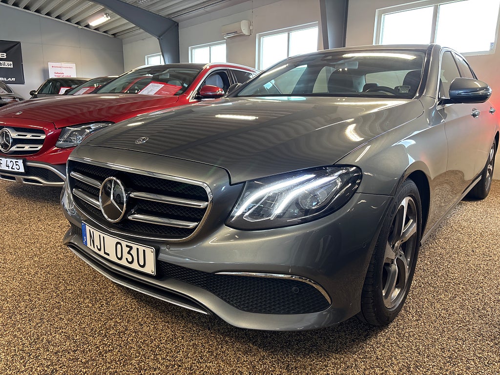 Mercedes-Benz E 2020 - miniatyr 12