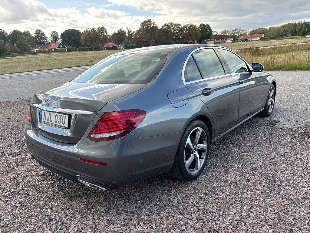 Mercedes-Benz E 2020 - miniatyr 4