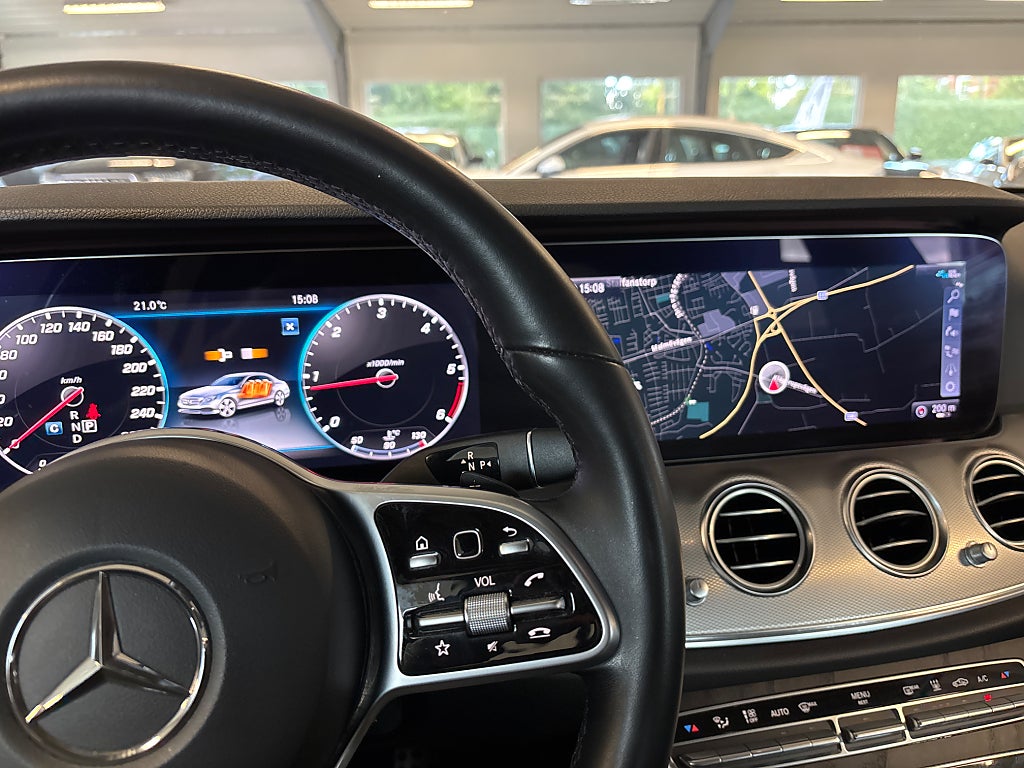 Mercedes-Benz E 2020 - miniatyr 7