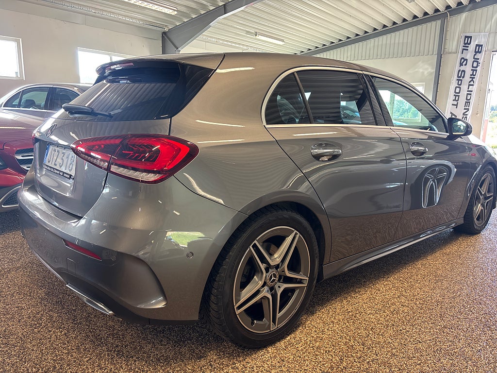 Mercedes-Benz A 2019 - miniatyr 11