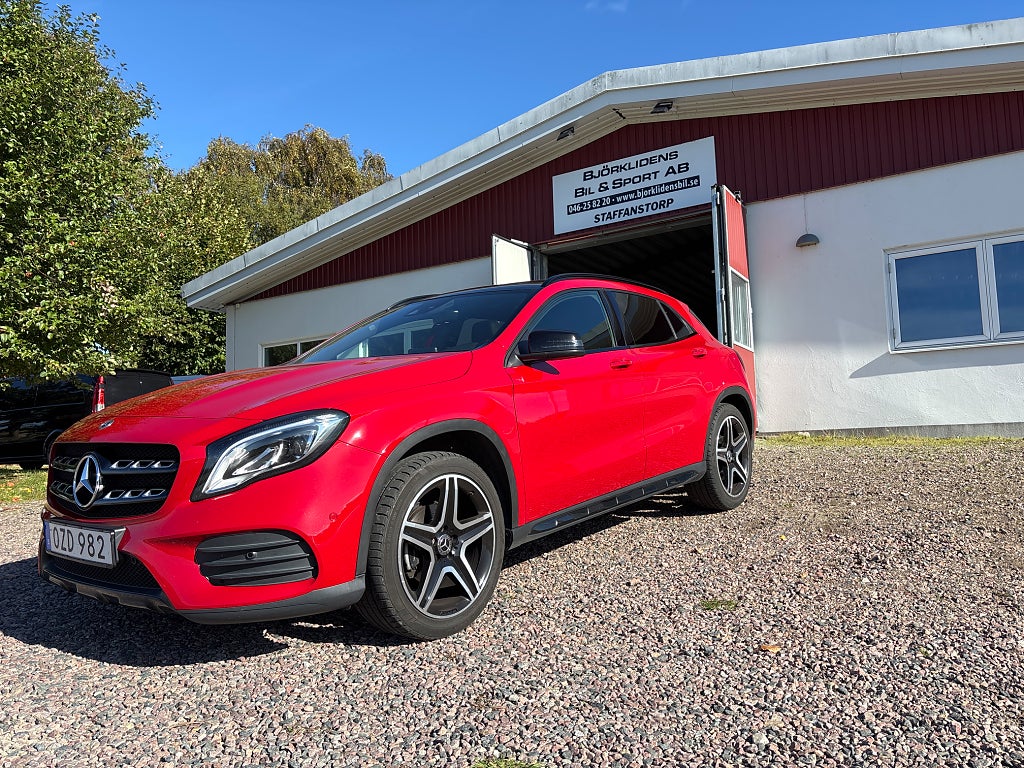 Mercedes-Benz GLA200 200 7G-DCT AMG Line Euro 6