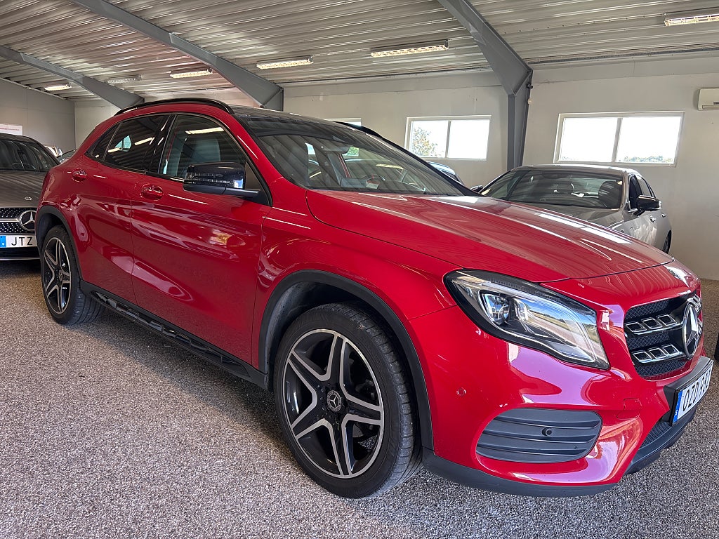 Mercedes-Benz GLA200 2019 - miniatyr 11
