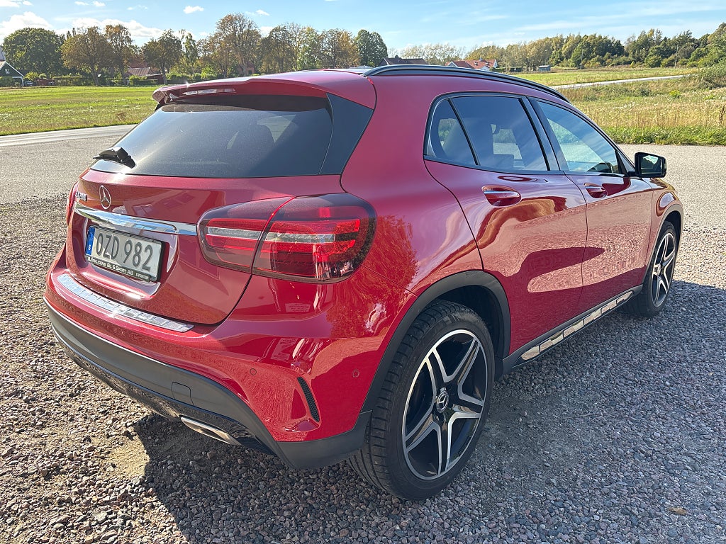 Mercedes-Benz GLA200 2019 - miniatyr 5