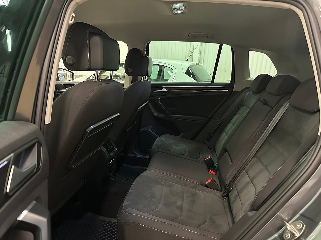 Volkswagen Tiguan 2020 - miniatyr 22