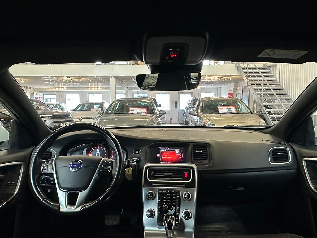 Volvo V60 2017 - miniatyr 10