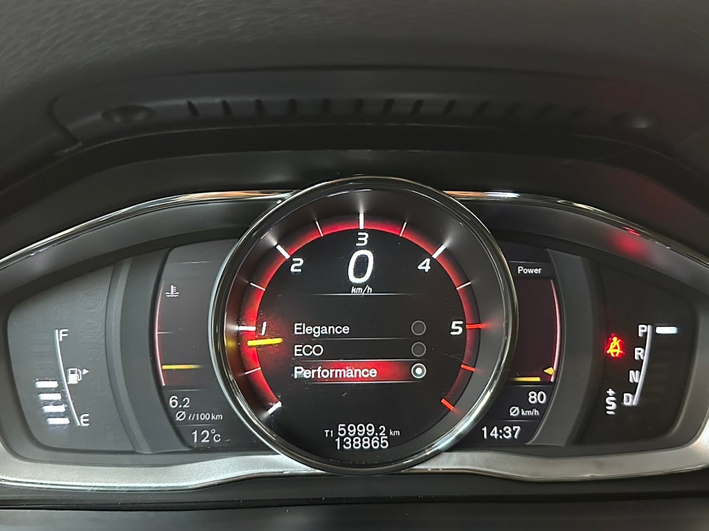Volvo V60 2017 - miniatyr 17
