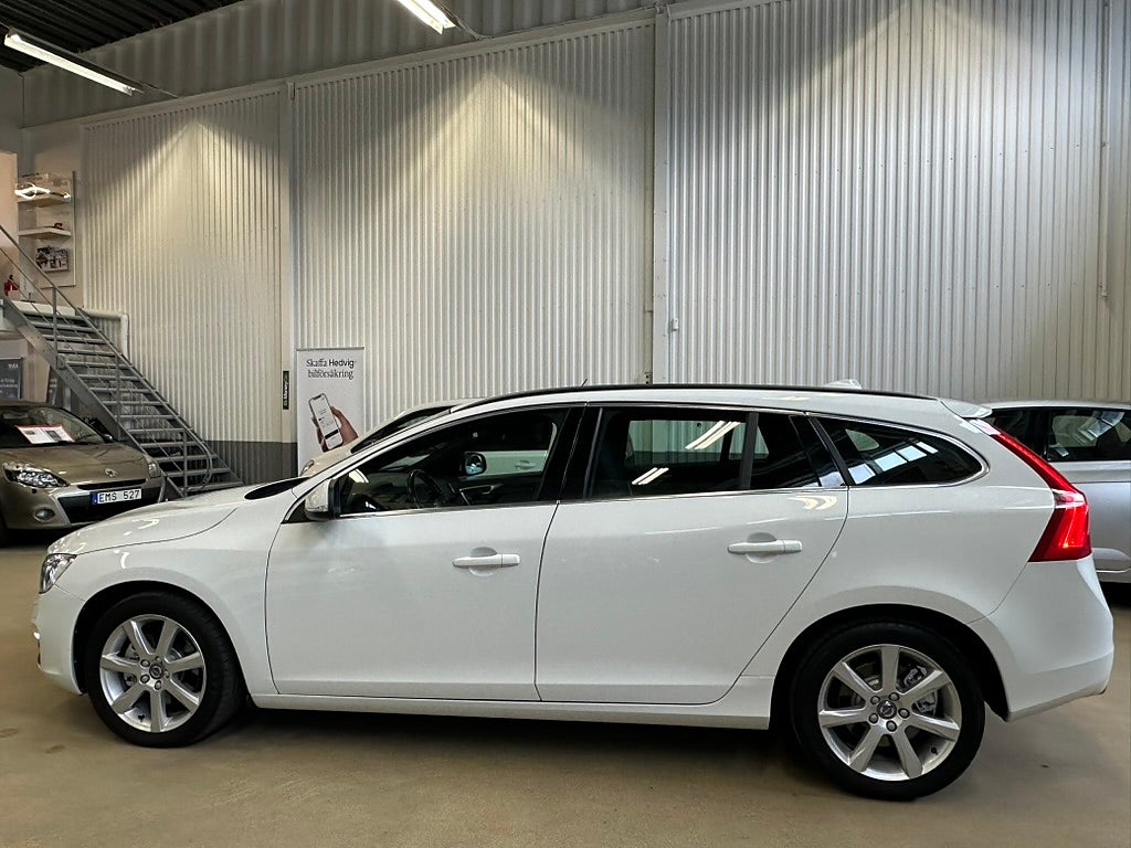 Volvo V60 2017 - miniatyr 4