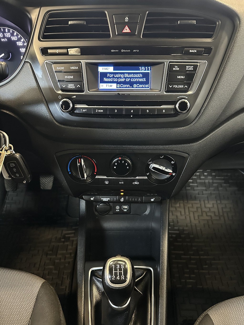 Hyundai i20 2017 - miniatyr 13
