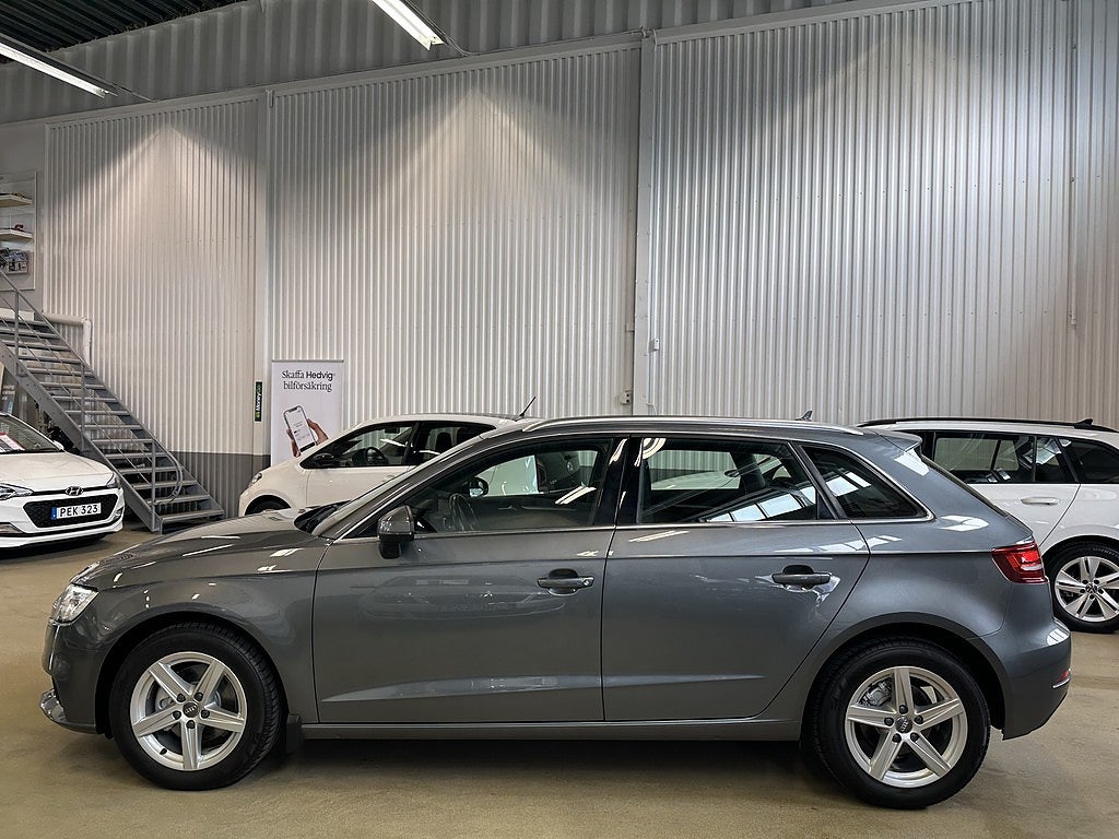 Audi A3 2018 - miniatyr 4