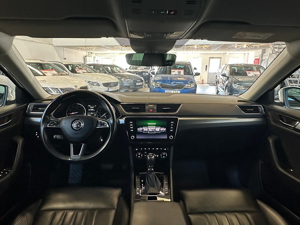 Skoda Superb 2019 - miniatyr 11