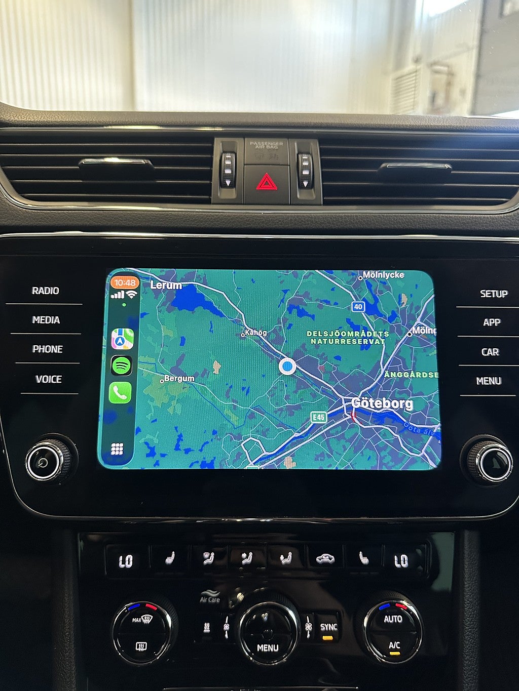 Skoda Superb 2019 - miniatyr 15