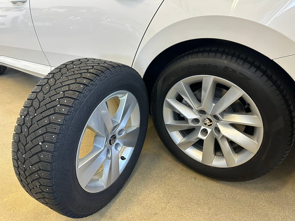 Skoda Superb 2019 - miniatyr 23