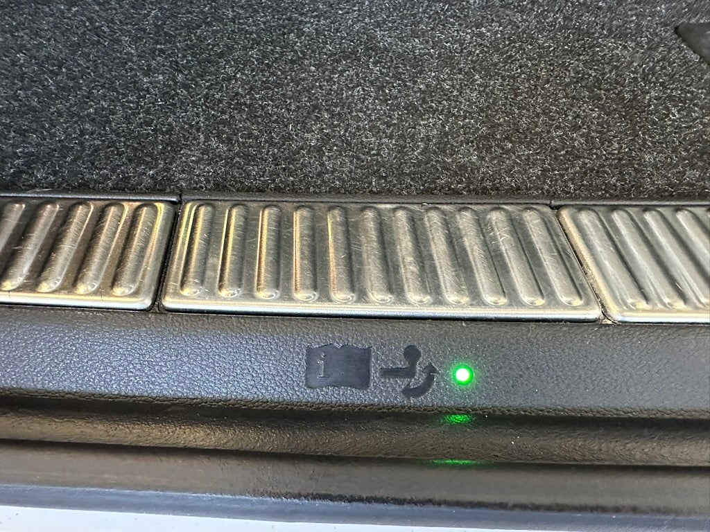 Skoda Superb 2019 - miniatyr 24