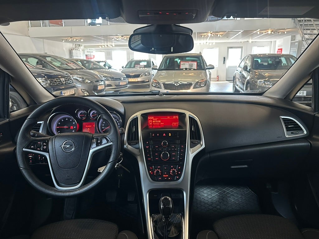 Opel Astra 2013 - miniatyr 11