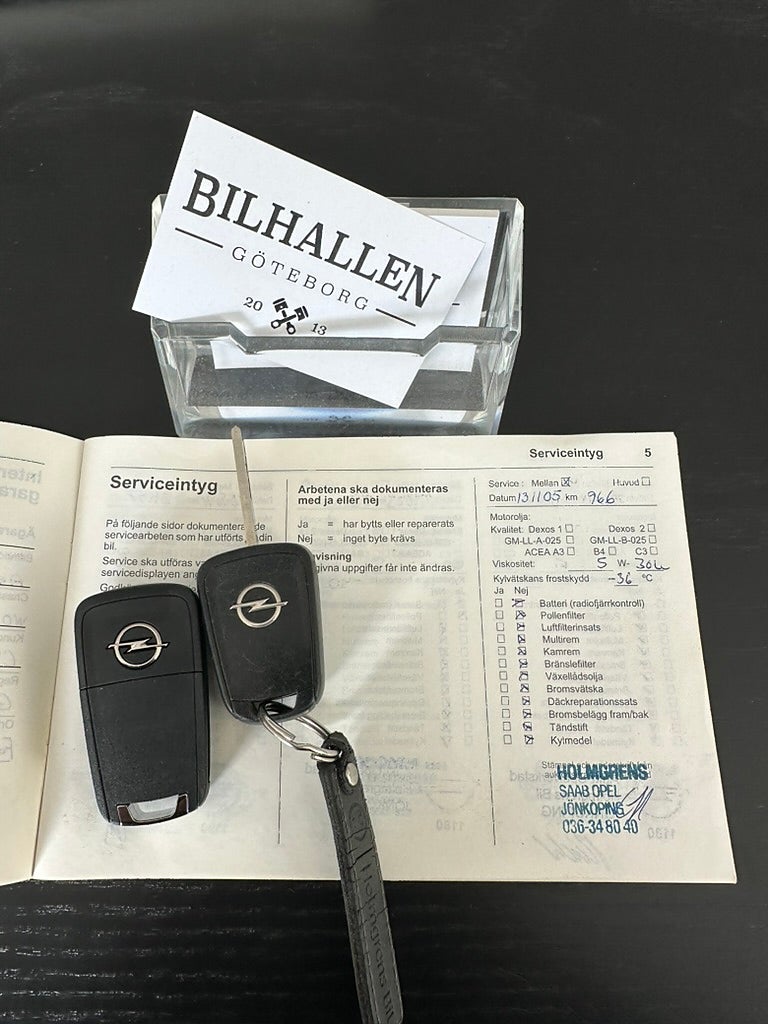Opel Astra 2013 - miniatyr 17