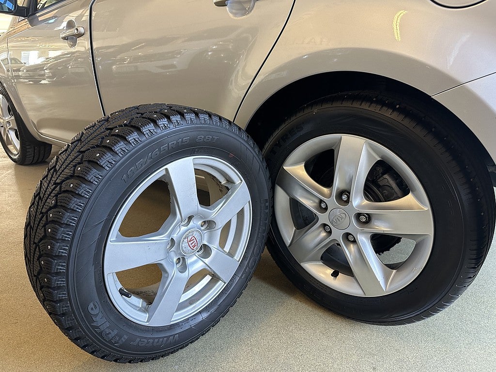 Kia Ceed 2011 - miniatyr 20