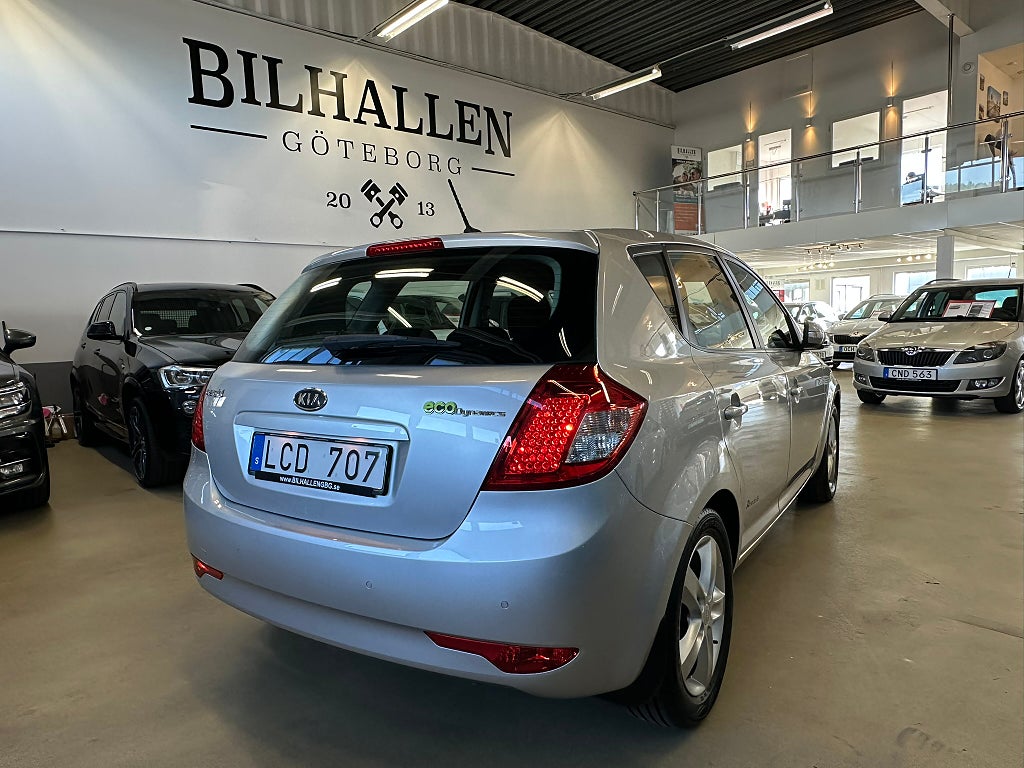 Kia Ceed 2011 - miniatyr 8