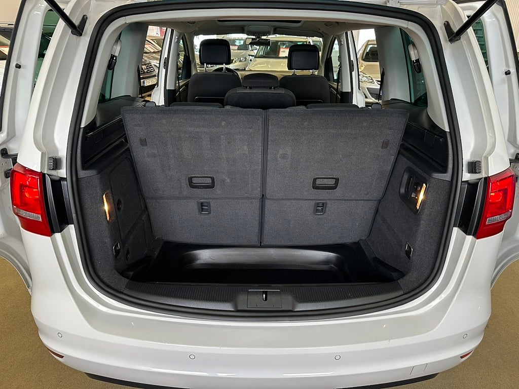 Volkswagen Sharan 2014 - miniatyr 8