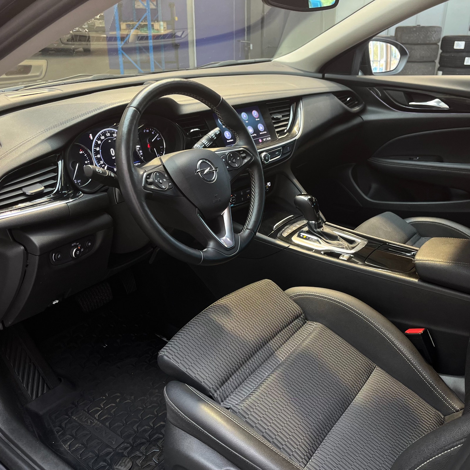 Opel Insignia Country Tourer 1.6 Turbo Business Carplay B-Kamera Drag 2019 - miniatyr 8