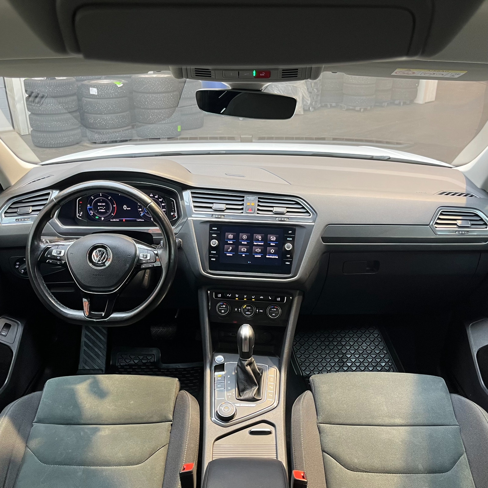 Volkswagen Tiguan Allspace 2.0 TDI 4Motion GT Cockpit Carplay Dragkrok 2020 - miniatyr 10