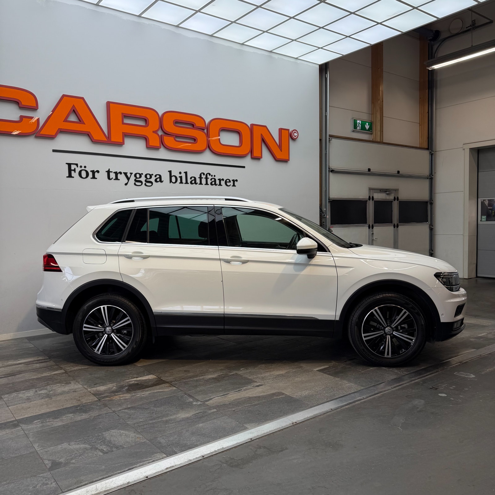 Volkswagen Tiguan 2.0 TDI 4M GT Executive Cockpit Carplay Backkamera Drag 2019 - miniatyr 3