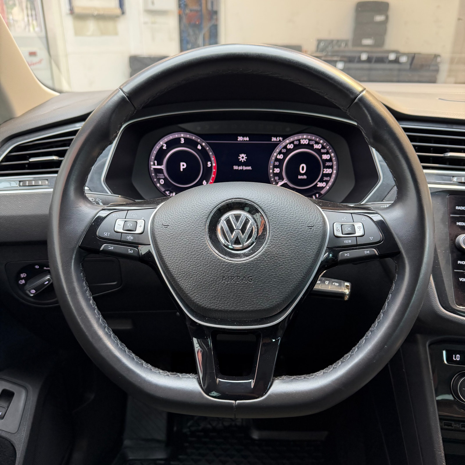 Volkswagen Tiguan 2.0 TDI 4M GT Executive Cockpit Carplay Backkamera Drag 2019 - miniatyr 10