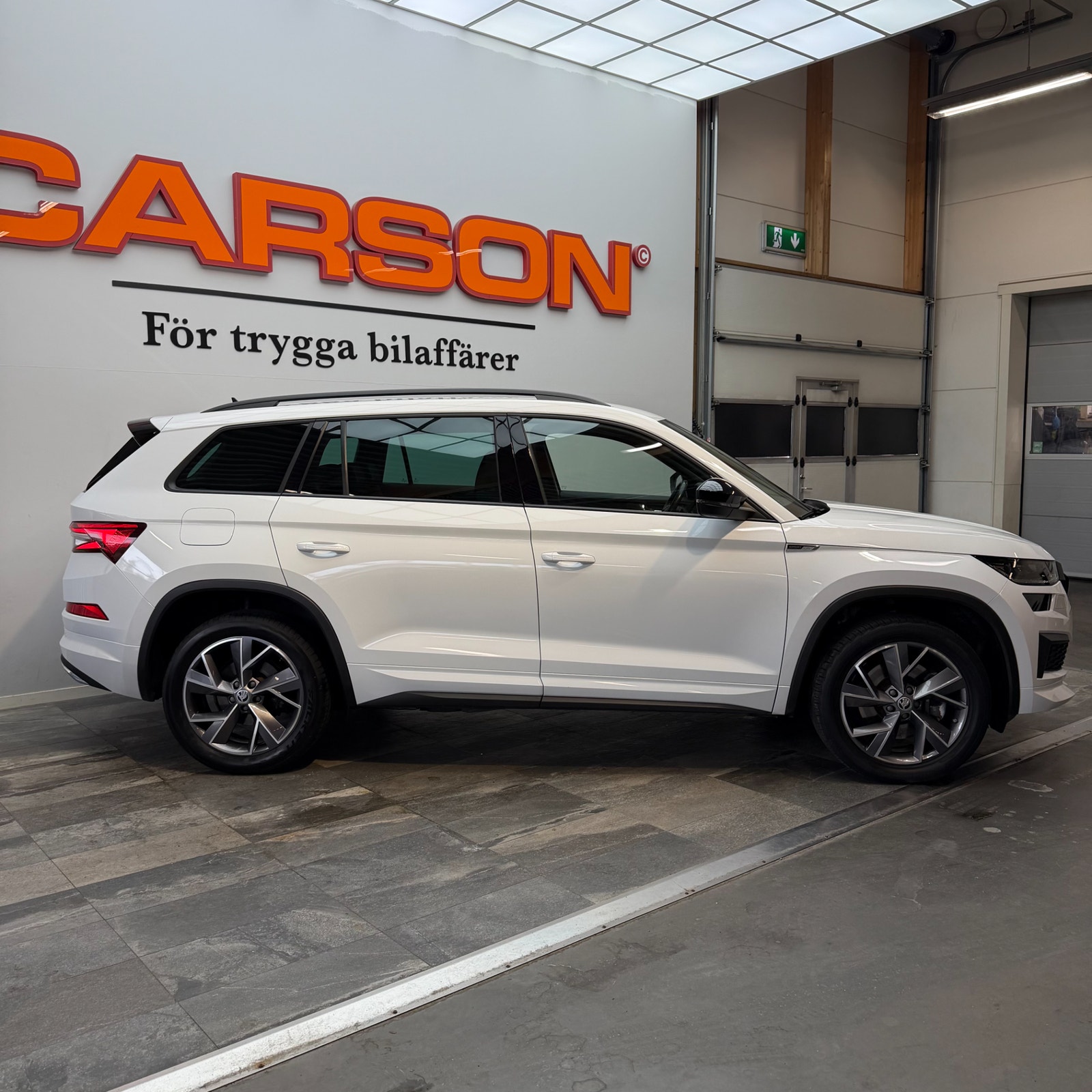Skoda Kodiaq *HÖSTREA*2.0 TSI 4x4 Sportline 7-Sits Carplay Värmare 2022 - miniatyr 3