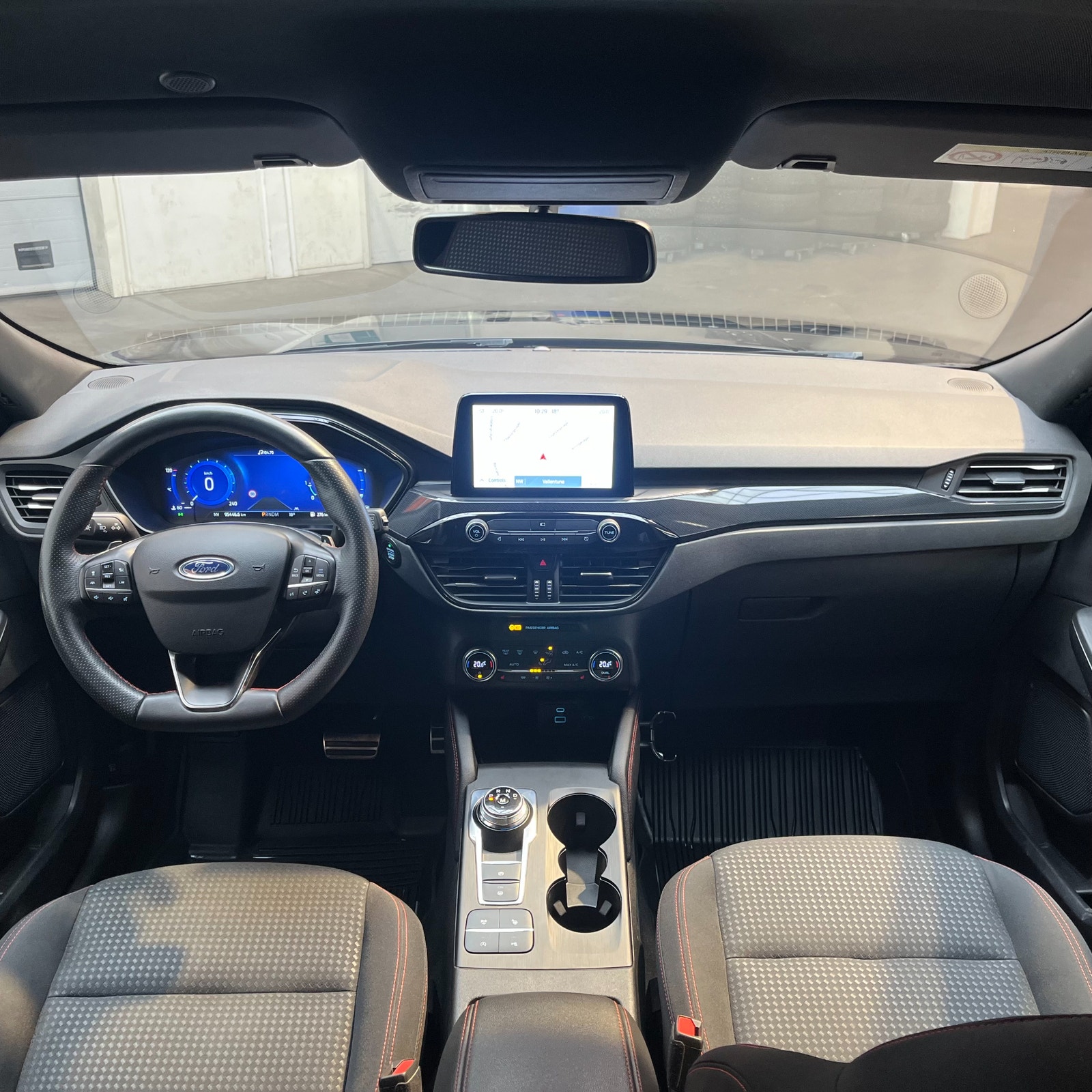 Ford Kuga 2.0 EcoBlue AWD ST-Line Kamera Navi Värmare Drag 2021 - miniatyr 10