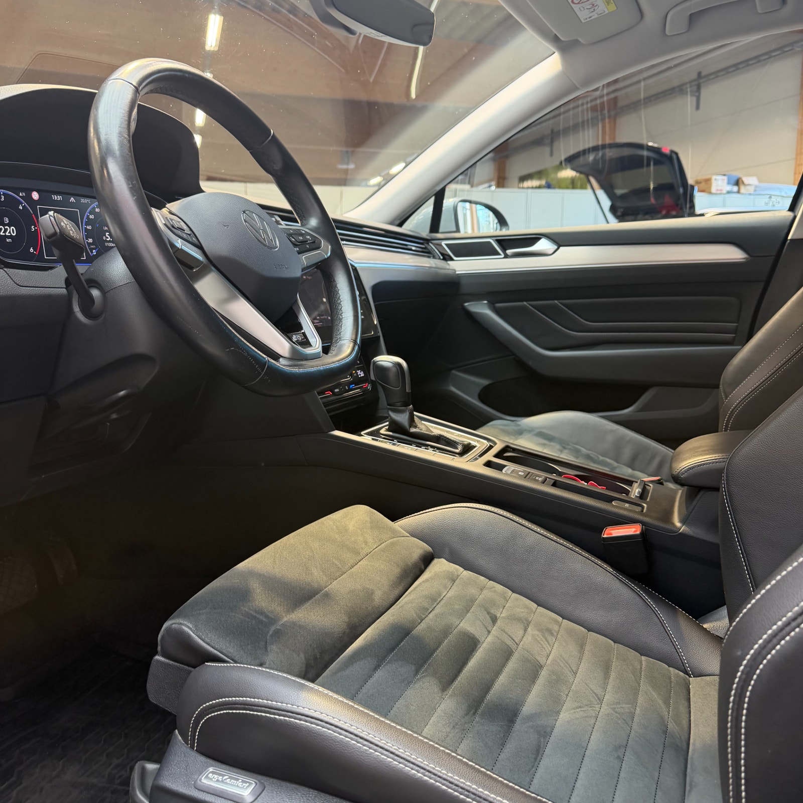 Volkswagen Passat Sc 2.0 TDI 4M GT R-line Cockpit Backkamera Drag Värmare 2022 - miniatyr 9