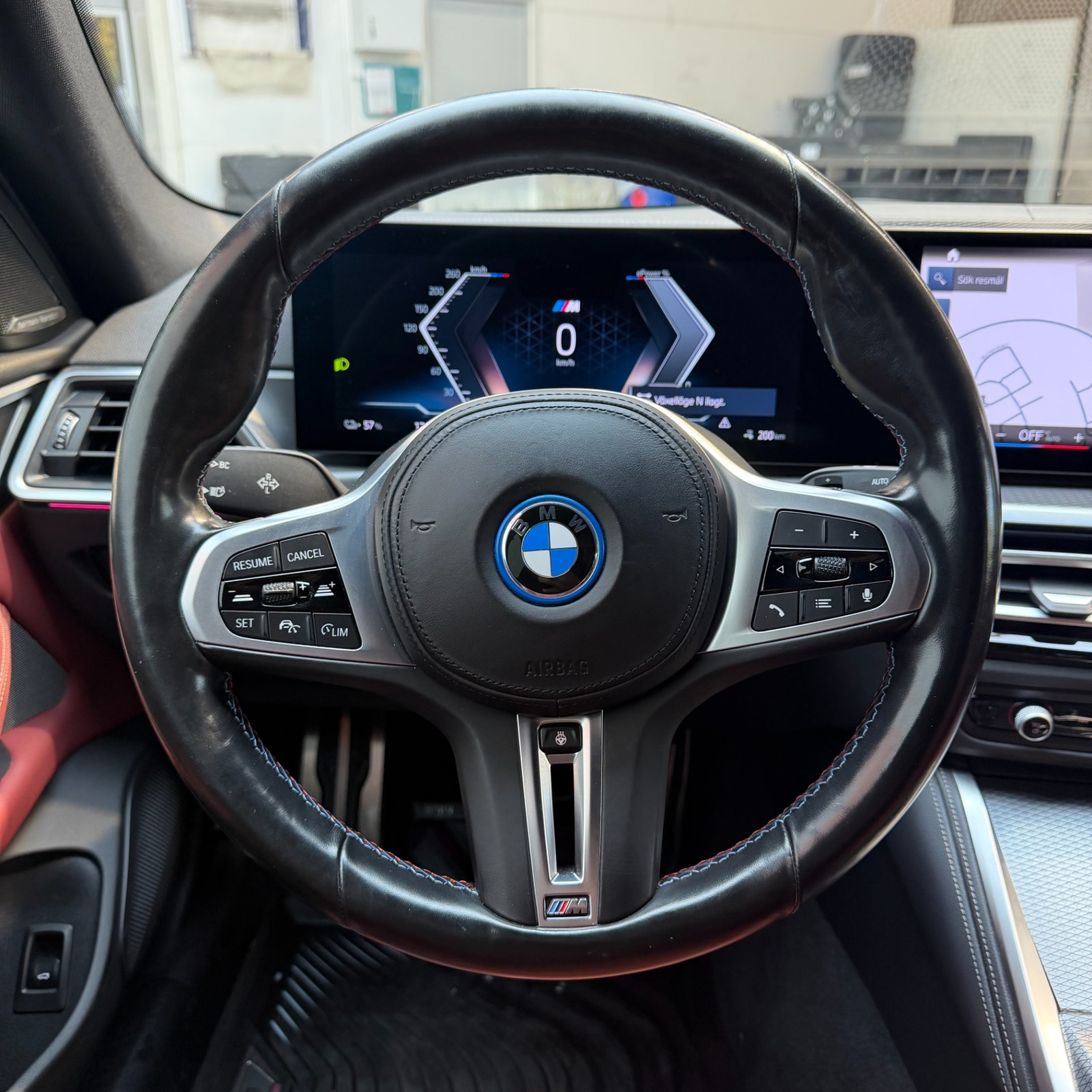 BMW i4 M50 xDrive M Sport Charged H&K 360° Dragkrok "20" MOMS 2024 - miniatyr 10