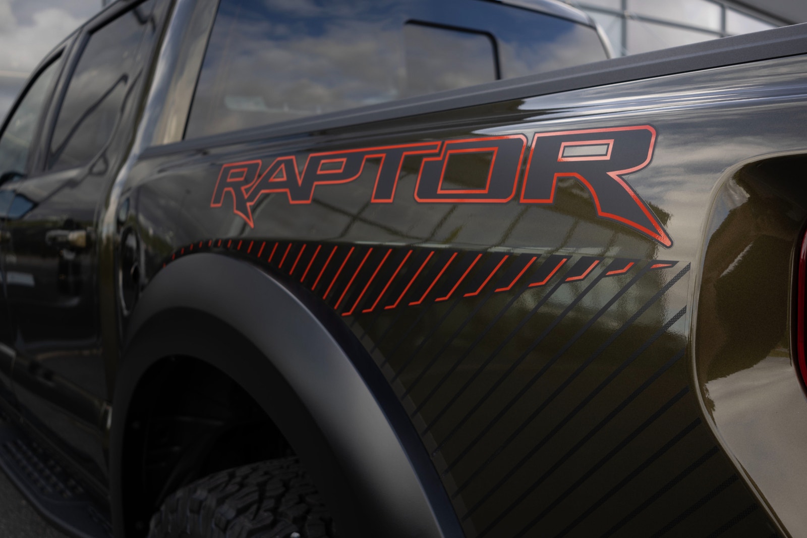 Ford F-150 NYA RAPTOR 2026 / FOX RACING SHOX / SNABB LEVERANS 2026 - miniatyr 8