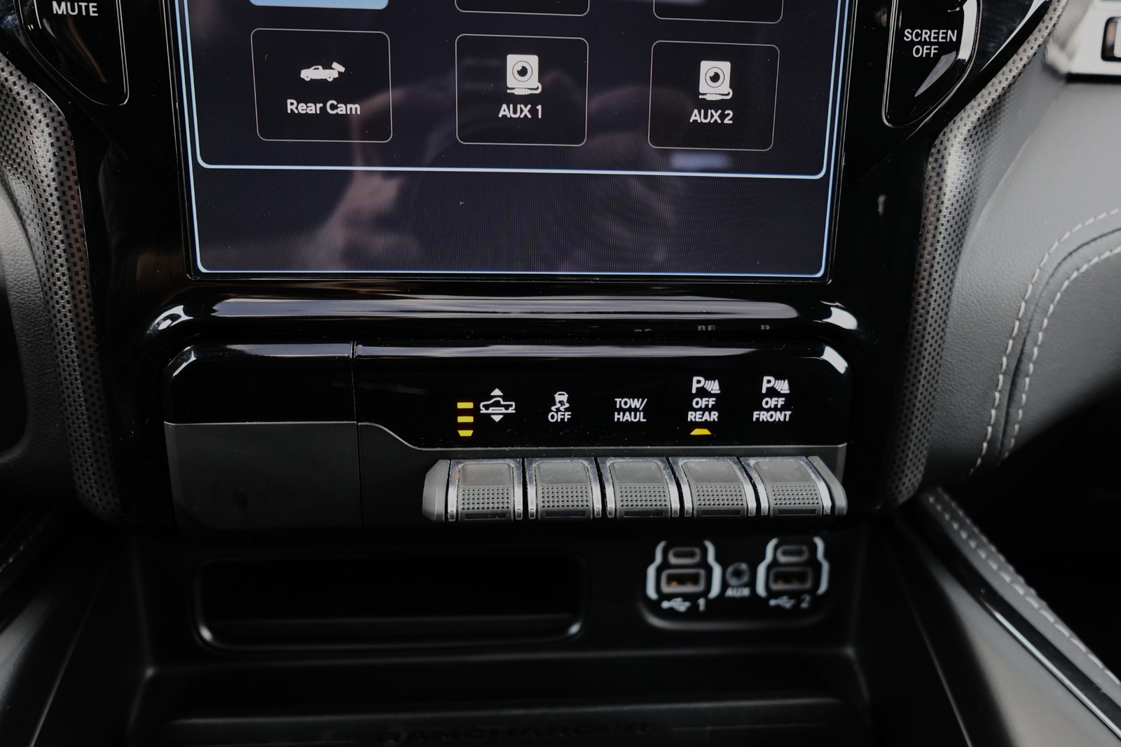 Dodge RAM 1500 5.7 V8 HEMI Limited Rambox Multilucka LÅGSKATT 2024 - miniatyr 17
