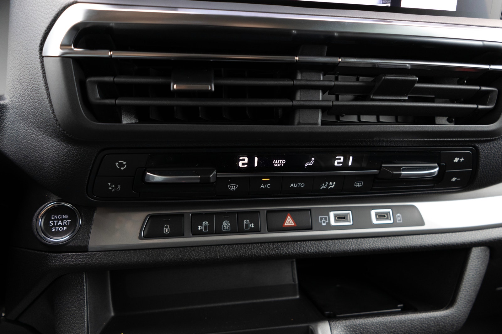 Peugeot Traveller 2.2 BlueHDi 180hk Allure 8-Sits Läder Adaptiv Farthåll 2026 - miniatyr 16