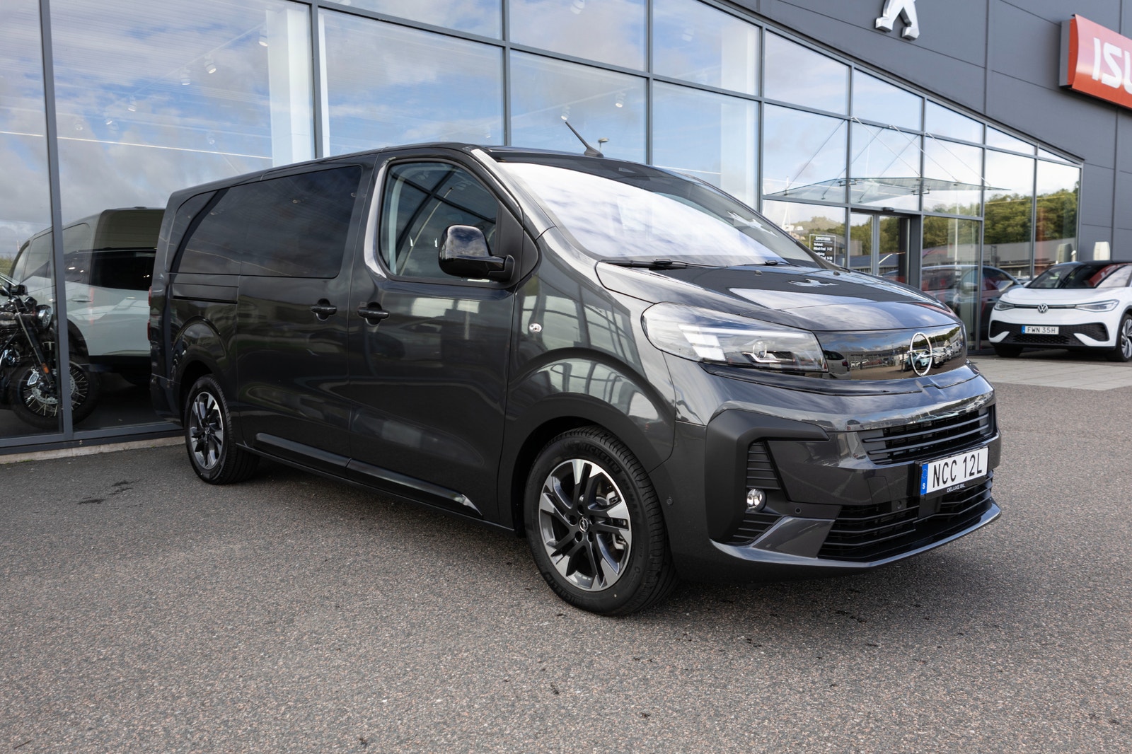 Opel Zafira 2.2 BlueHDi 180 EAT Euro 6 2026 - miniatyr 3