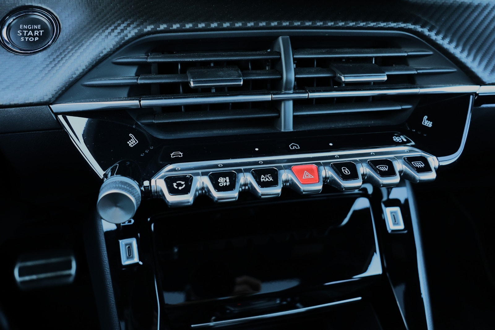 Peugeot 2008 GT Hybrid 145hk Aut Panoramaglastak 2025 - miniatyr 16