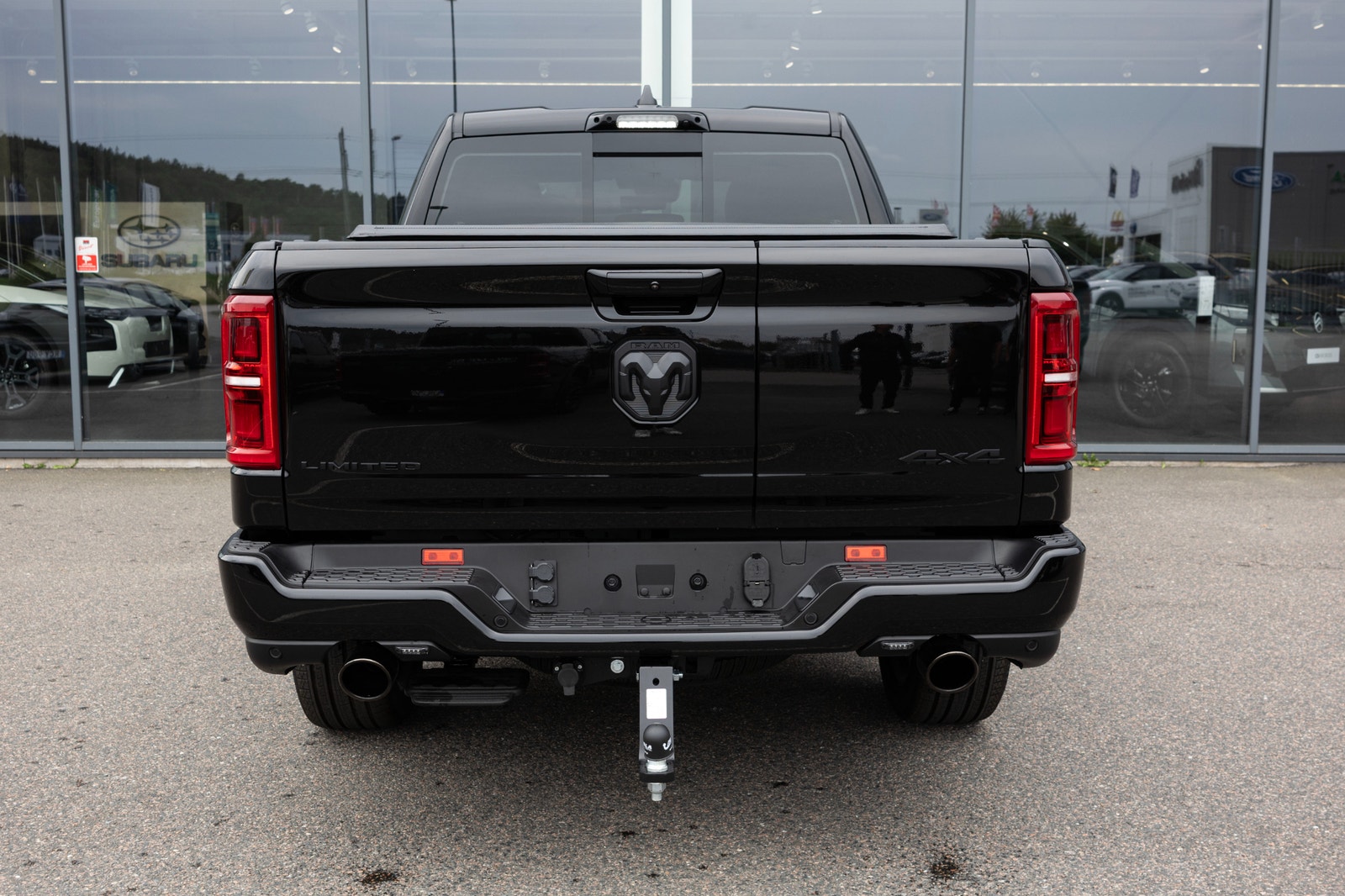 Dodge RAM 1500 Limited Night Edition V8 5.7L HEMI Rambox Multilucka 2026 - miniatyr 6