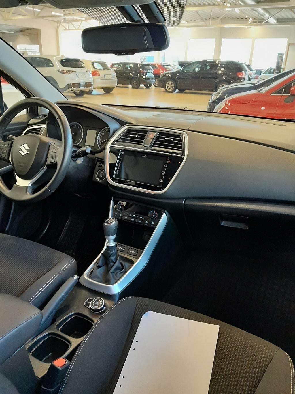 Suzuki S-Cross 2018 - miniatyr 7