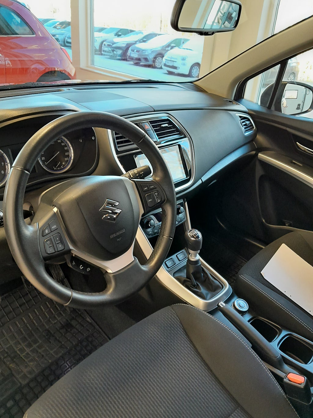 Suzuki S-Cross 2018 - miniatyr 9