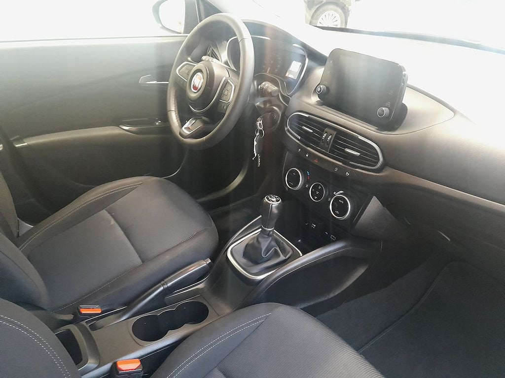 Fiat Tipo 2021 - miniatyr 6