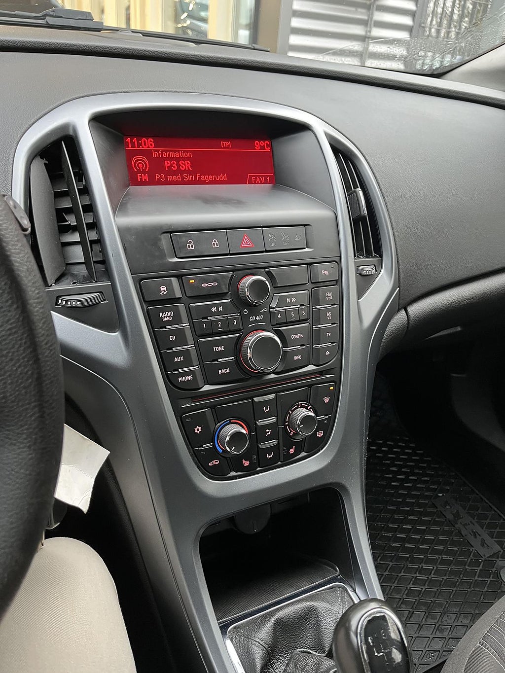 Opel Astra 2013 - miniatyr 6