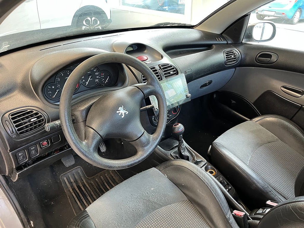 Peugeot 206 2002 - miniatyr 5