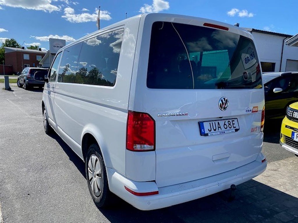 Volkswagen Caravelle 2020 - miniatyr 3