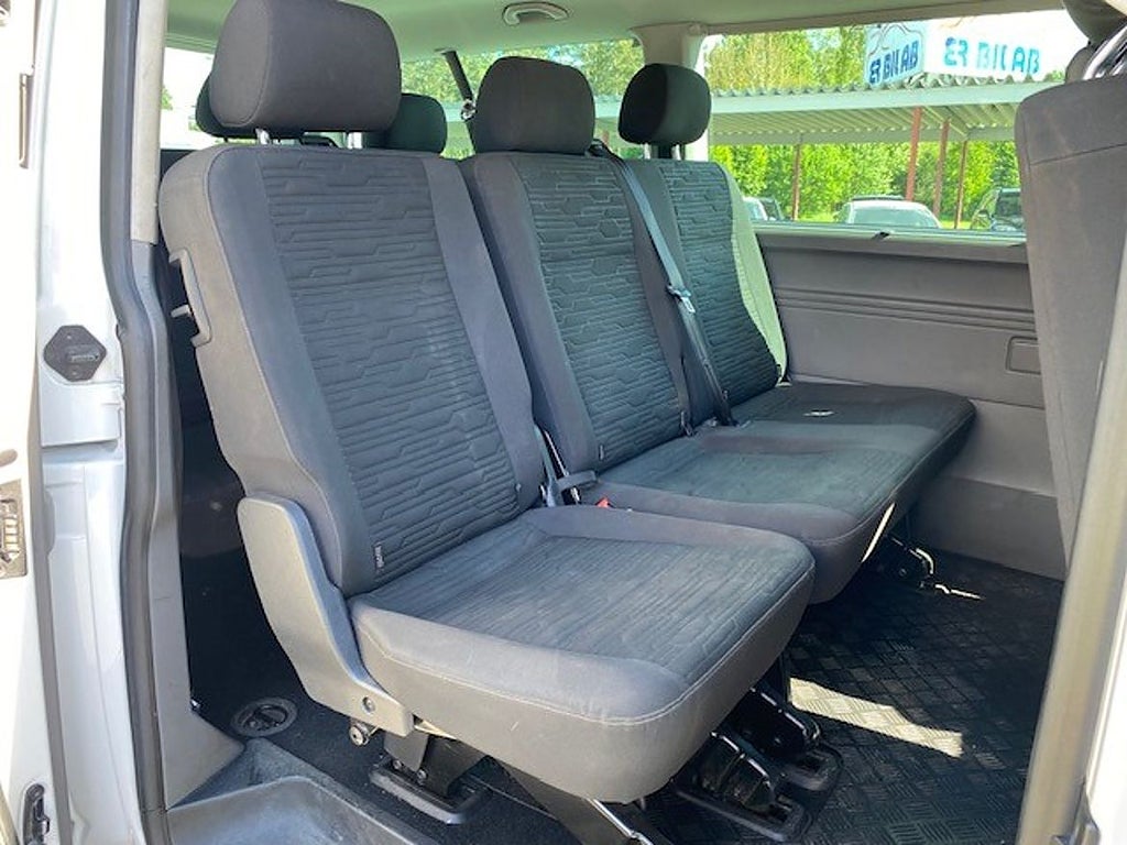 Volkswagen Caravelle 2020 - miniatyr 7